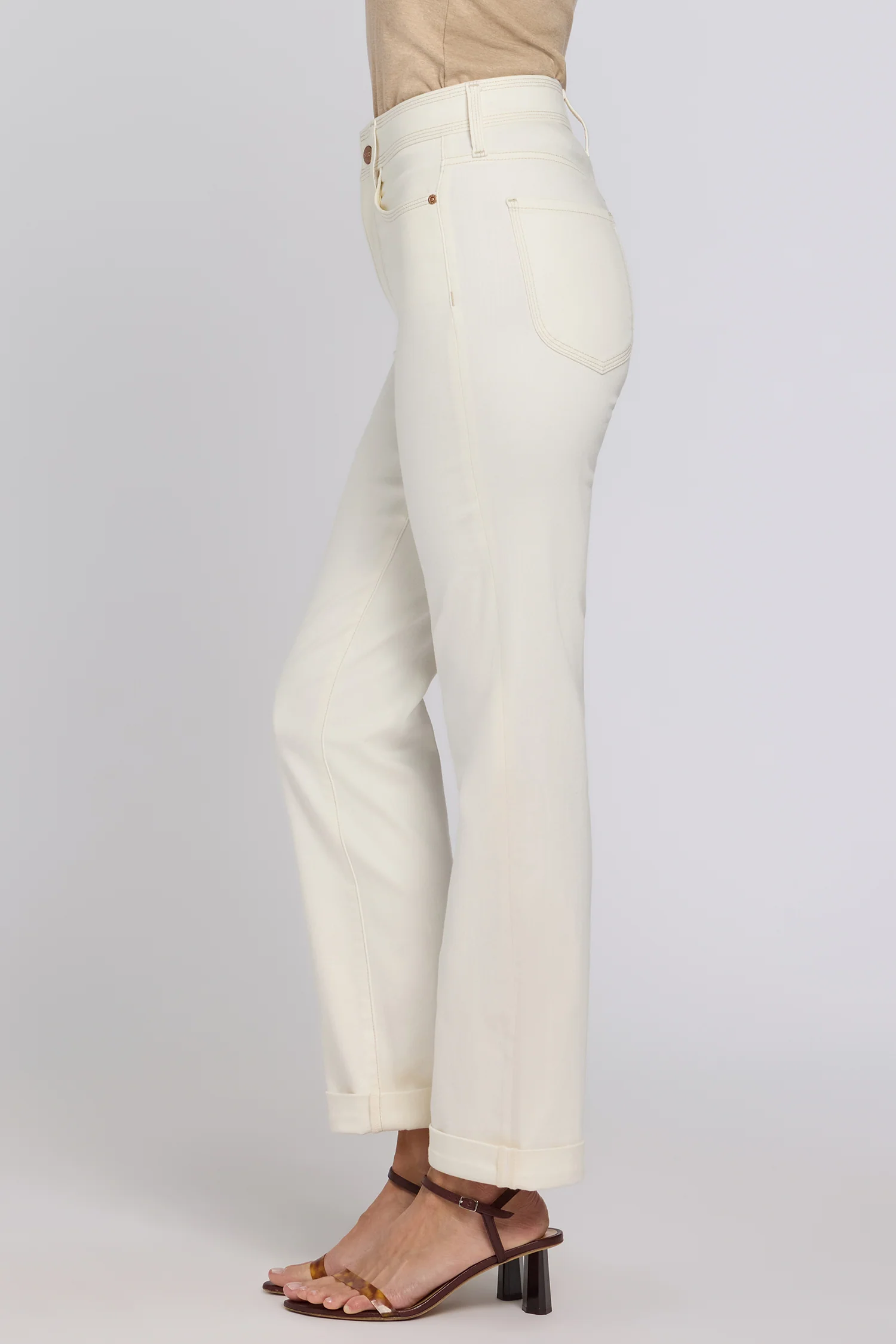 Marilyn Straight Jeans In Petite - Vintage White - Image 3