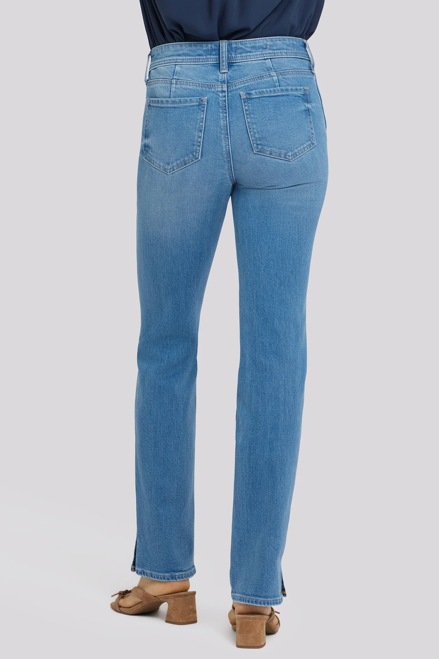 Marilyn Straight Jeans In Petite - Vista Lakes - Image 4