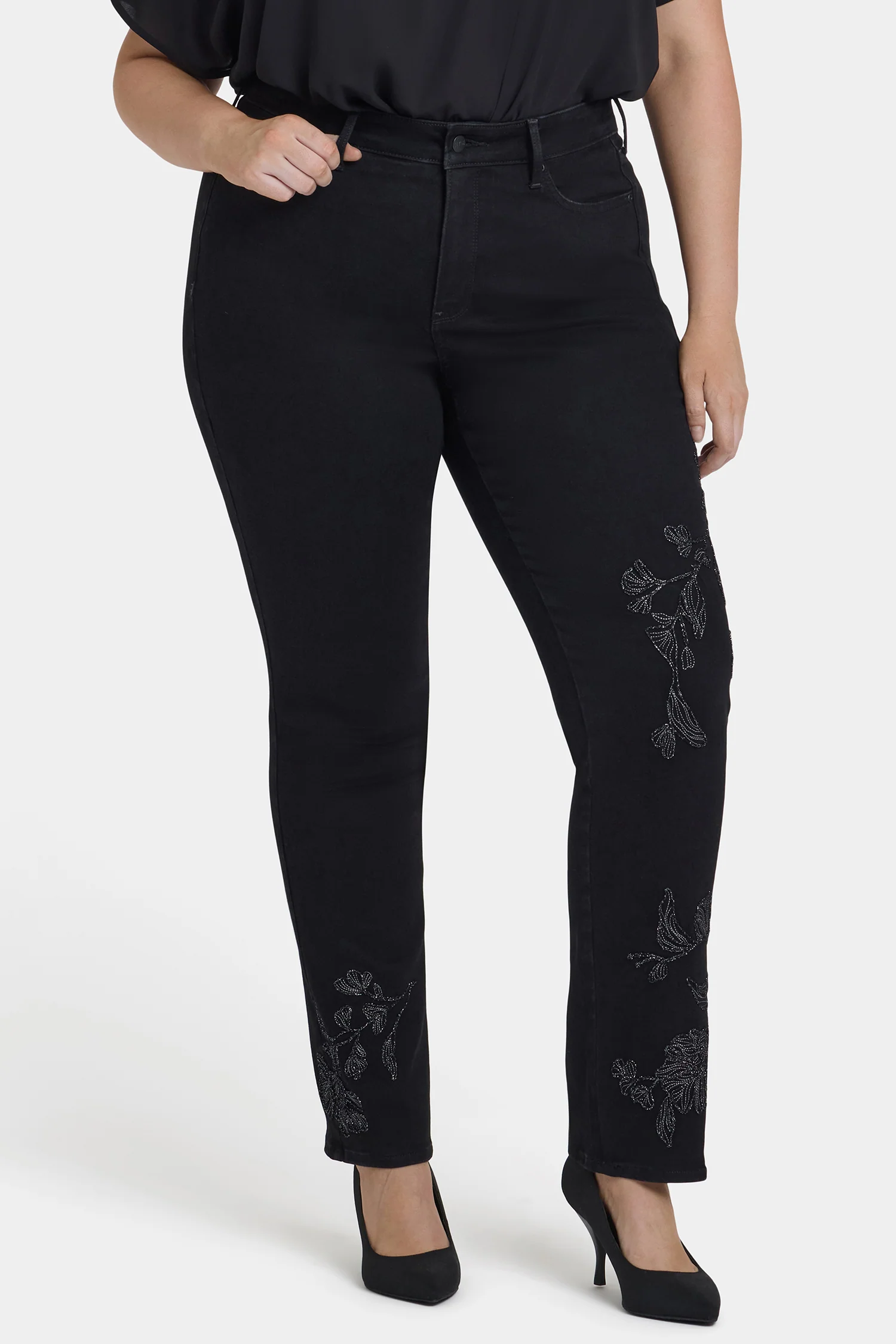 Marilyn Straight Jeans In Plus Size - Black Rinse - Image 4