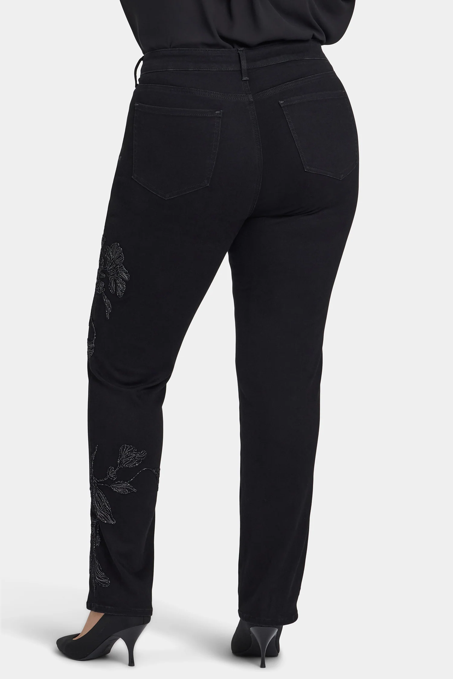 Marilyn Straight Jeans In Plus Size - Black Rinse - Image 5