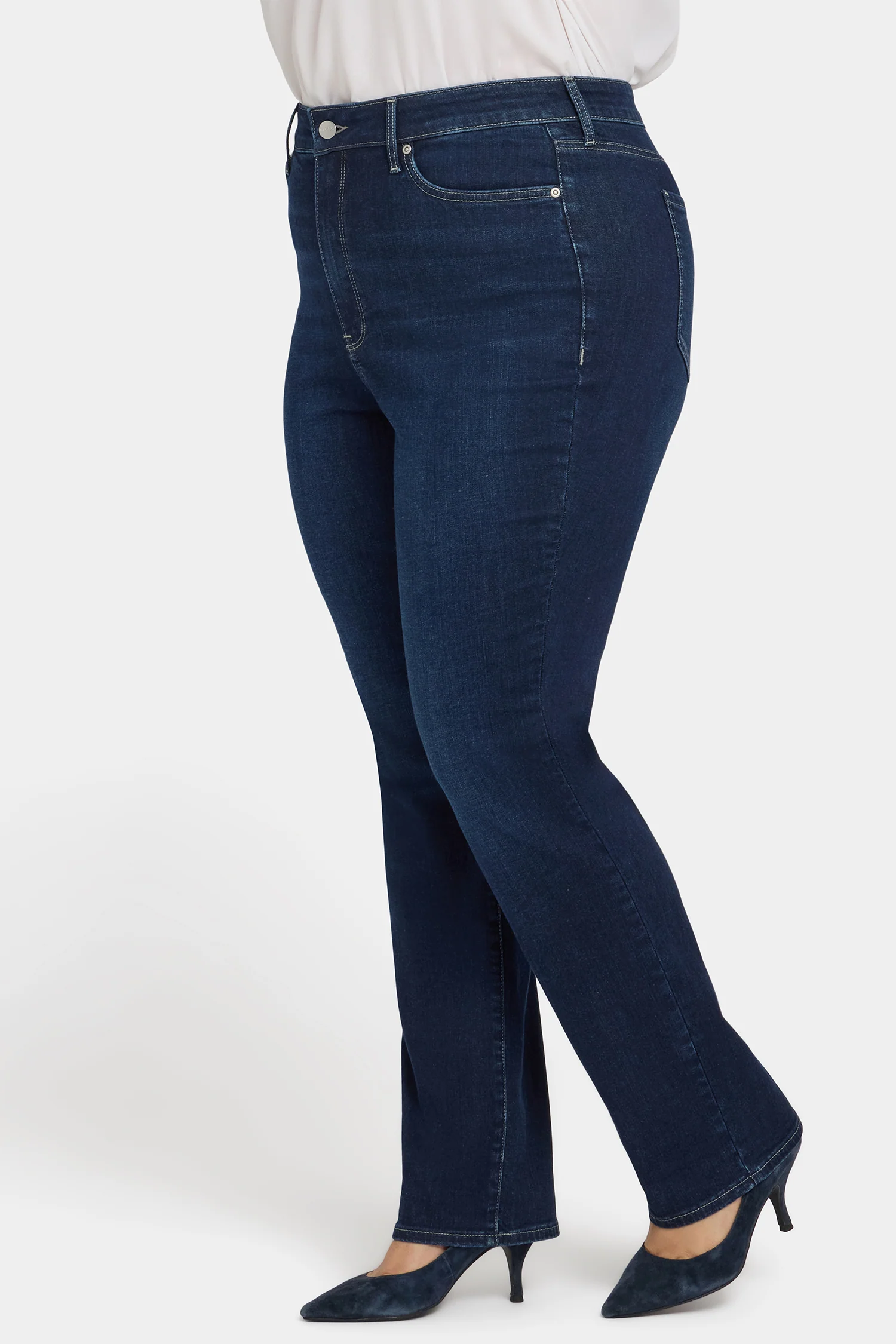 Marilyn Straight Jeans In Plus Size - Midnight Breeze - Image 4