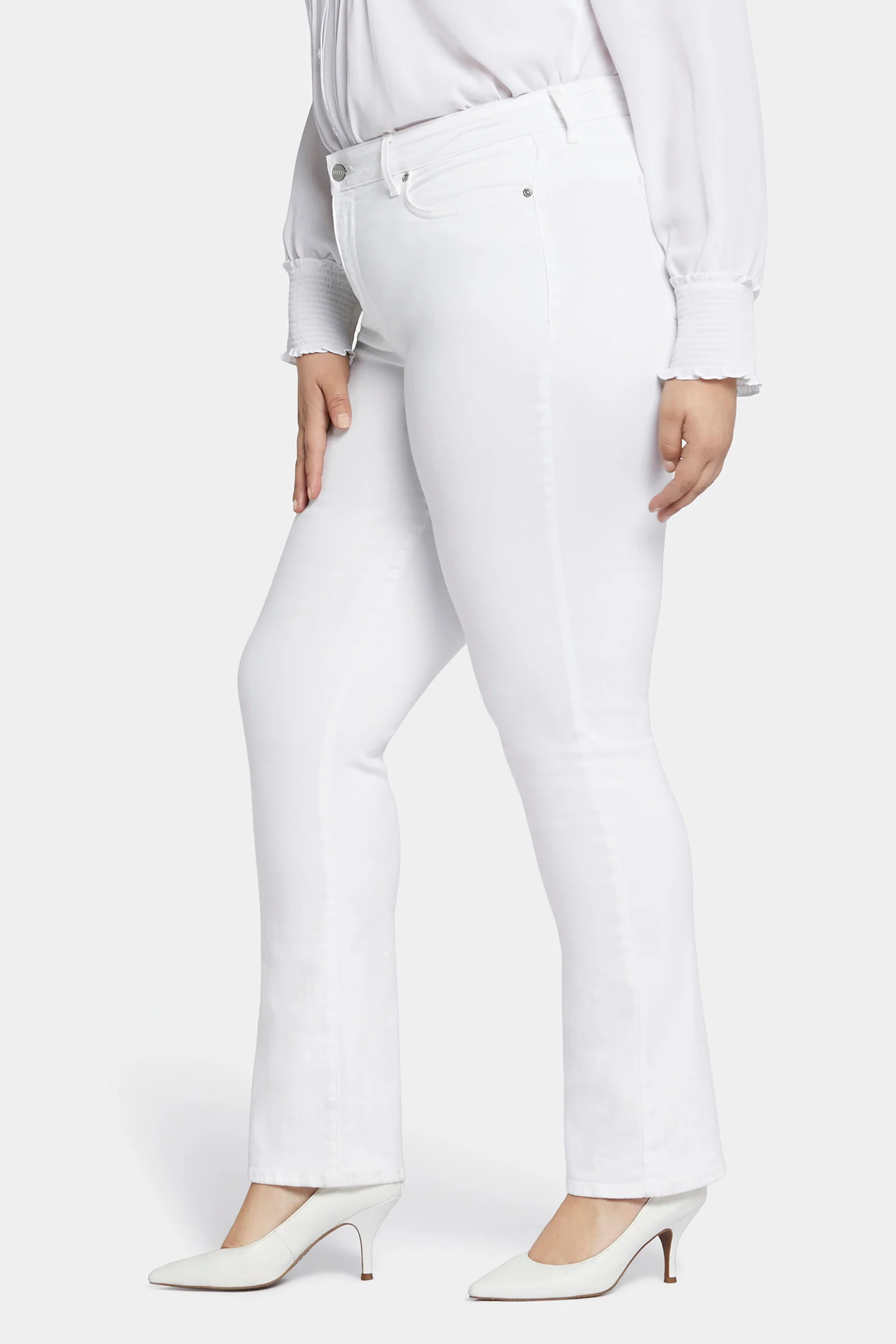 Marilyn Straight Jeans In Plus Size - Optic White - Image 3