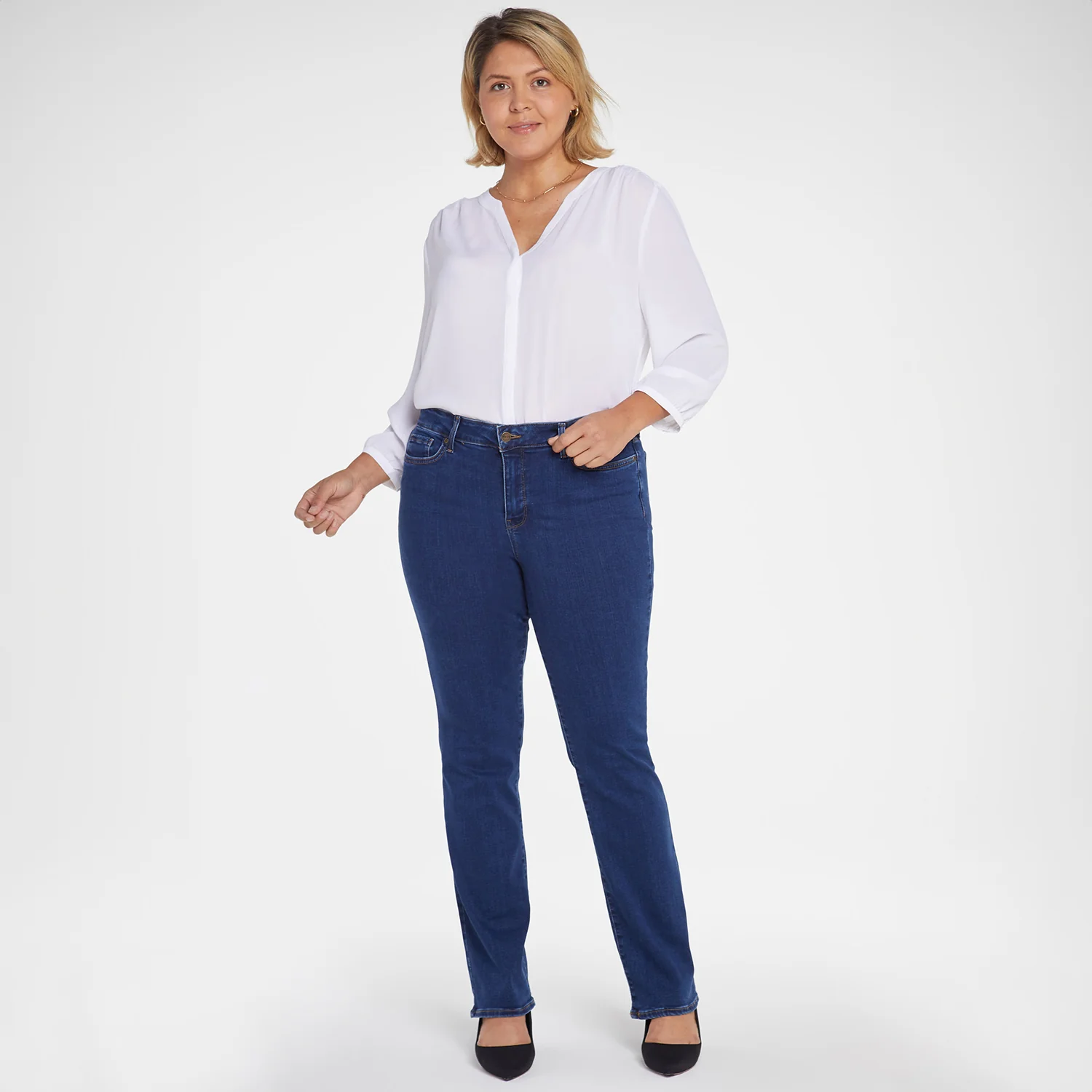 Marilyn Straight Jeans In Plus Size - Quinn - Image 7