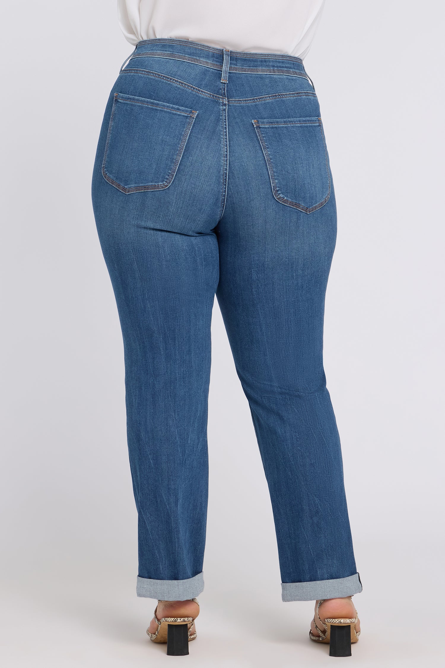 Marilyn Straight Jeans In Plus Size - Wild River - Image 3