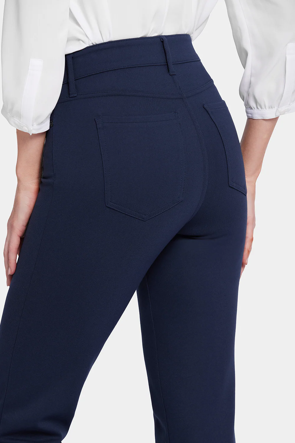 Marilyn Straight Pants In Petite - Oxford Navy - Image 6
