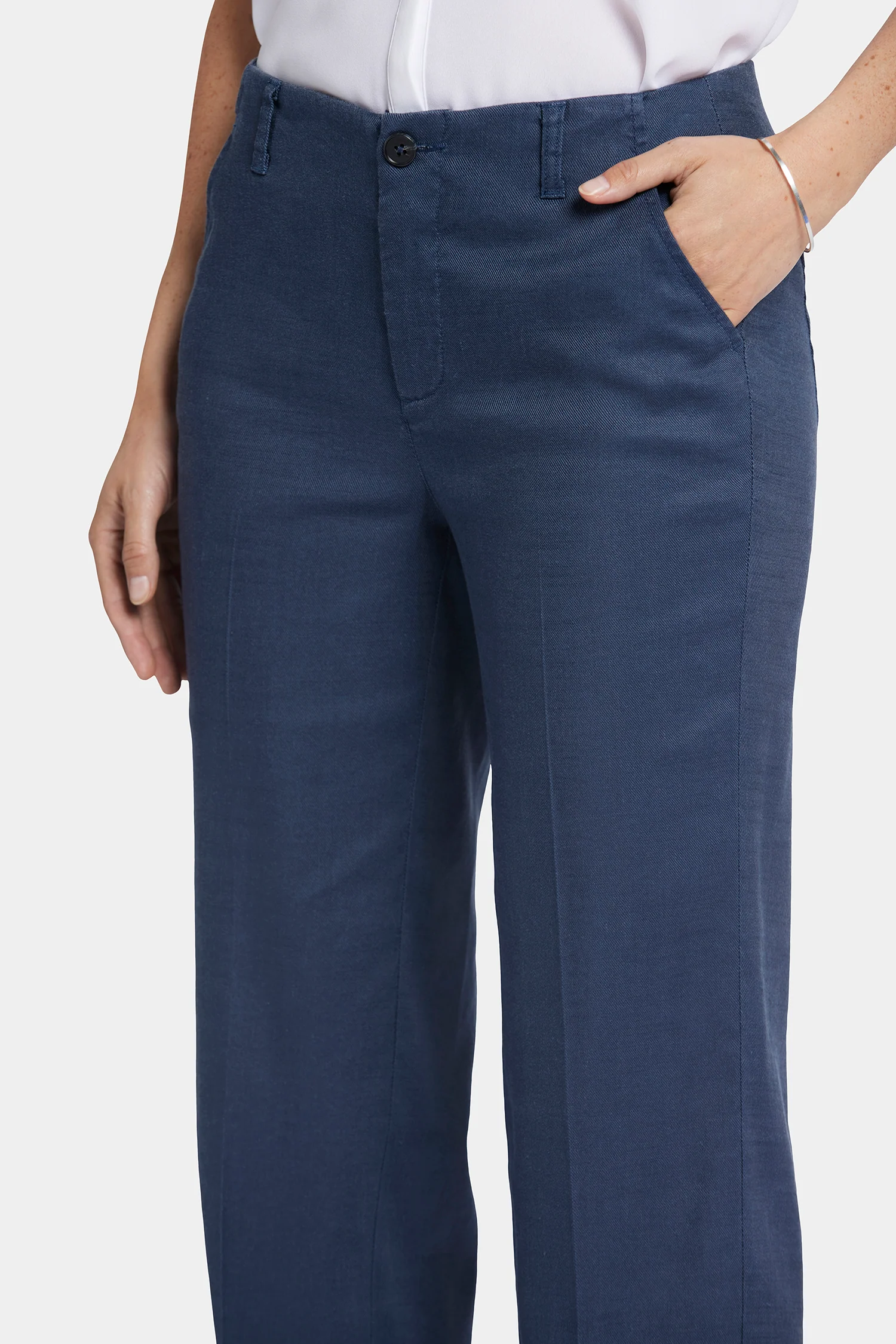 Marilyn Straight Pants In Petite - Oxford Navy - Image 6