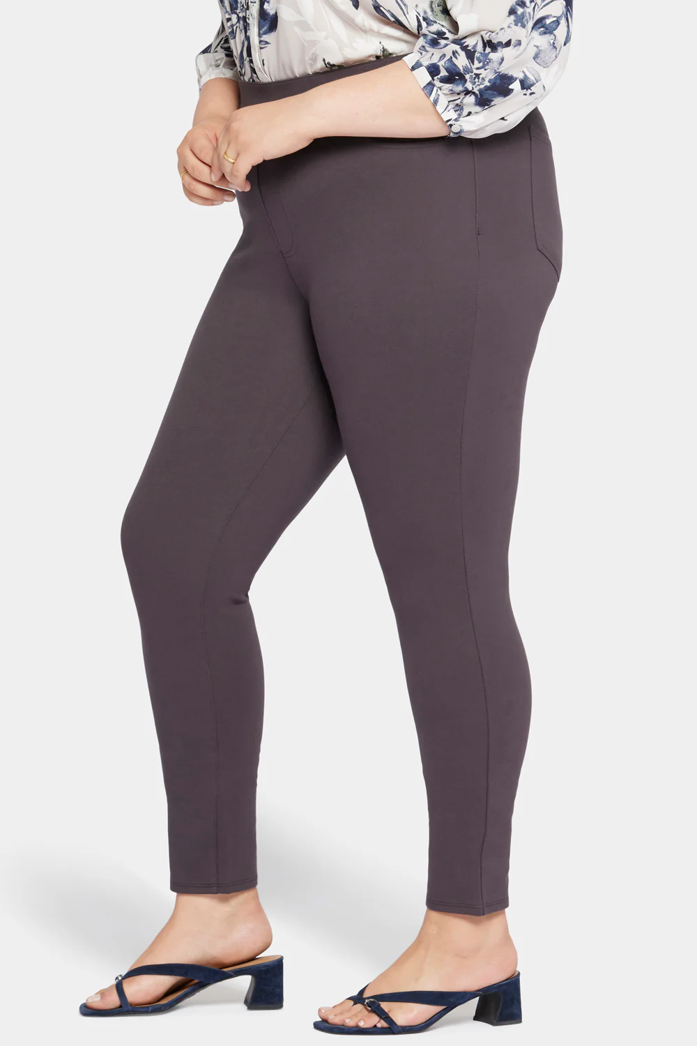 Modern Legging Pants In Plus Size - Cordovan - Image 3