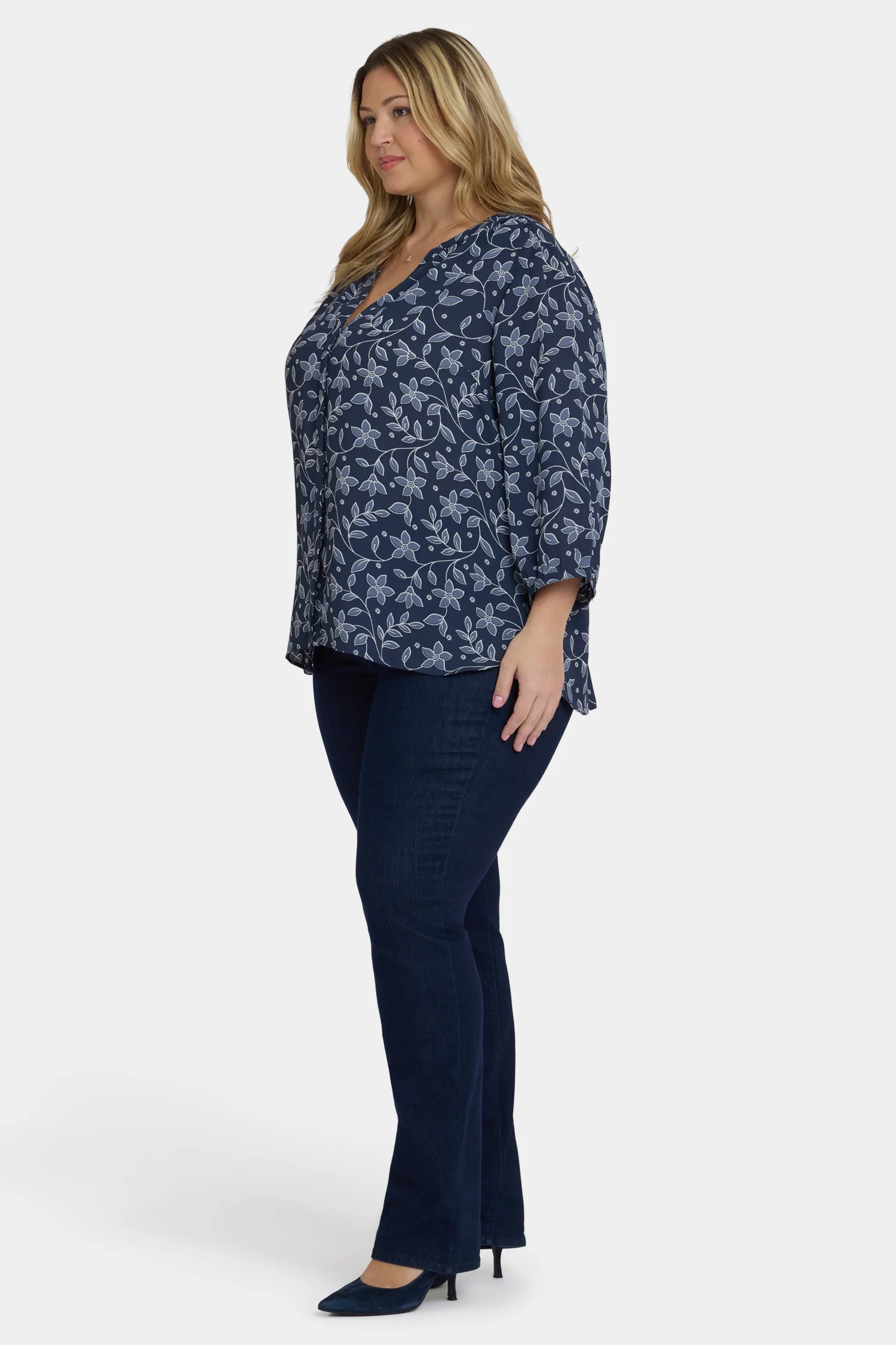 Pintuck Blouse In Plus Size - Lisette - Image 3