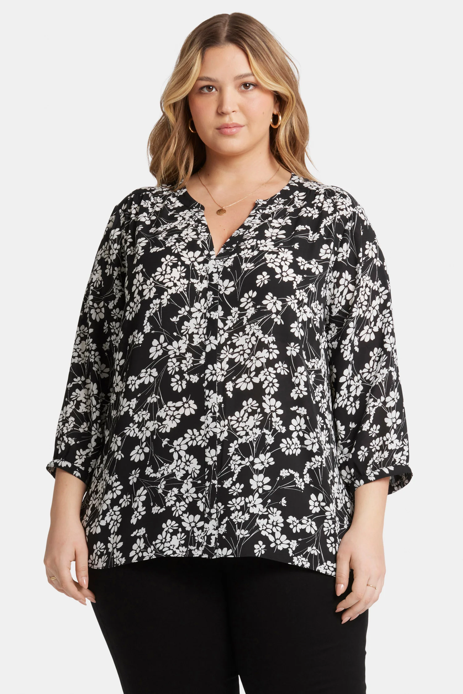 Pintuck Blouse In Plus Size - Stefania - Image 4