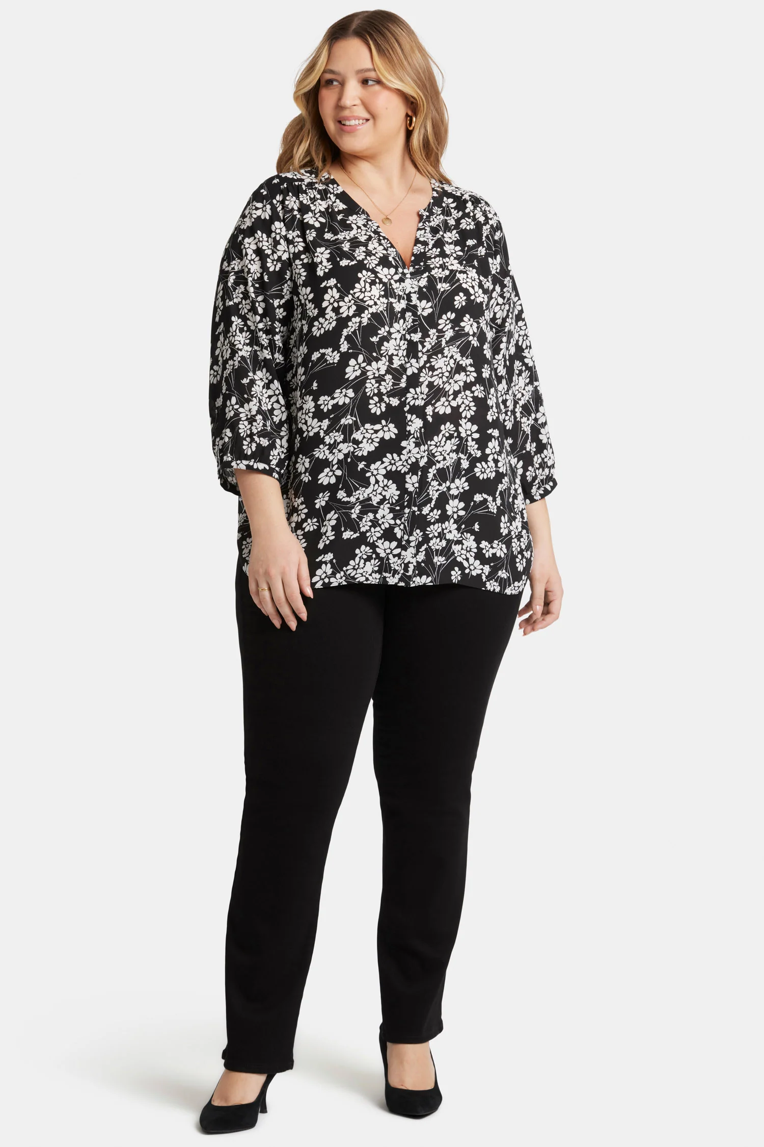 Pintuck Blouse In Plus Size - Stefania - Image 5