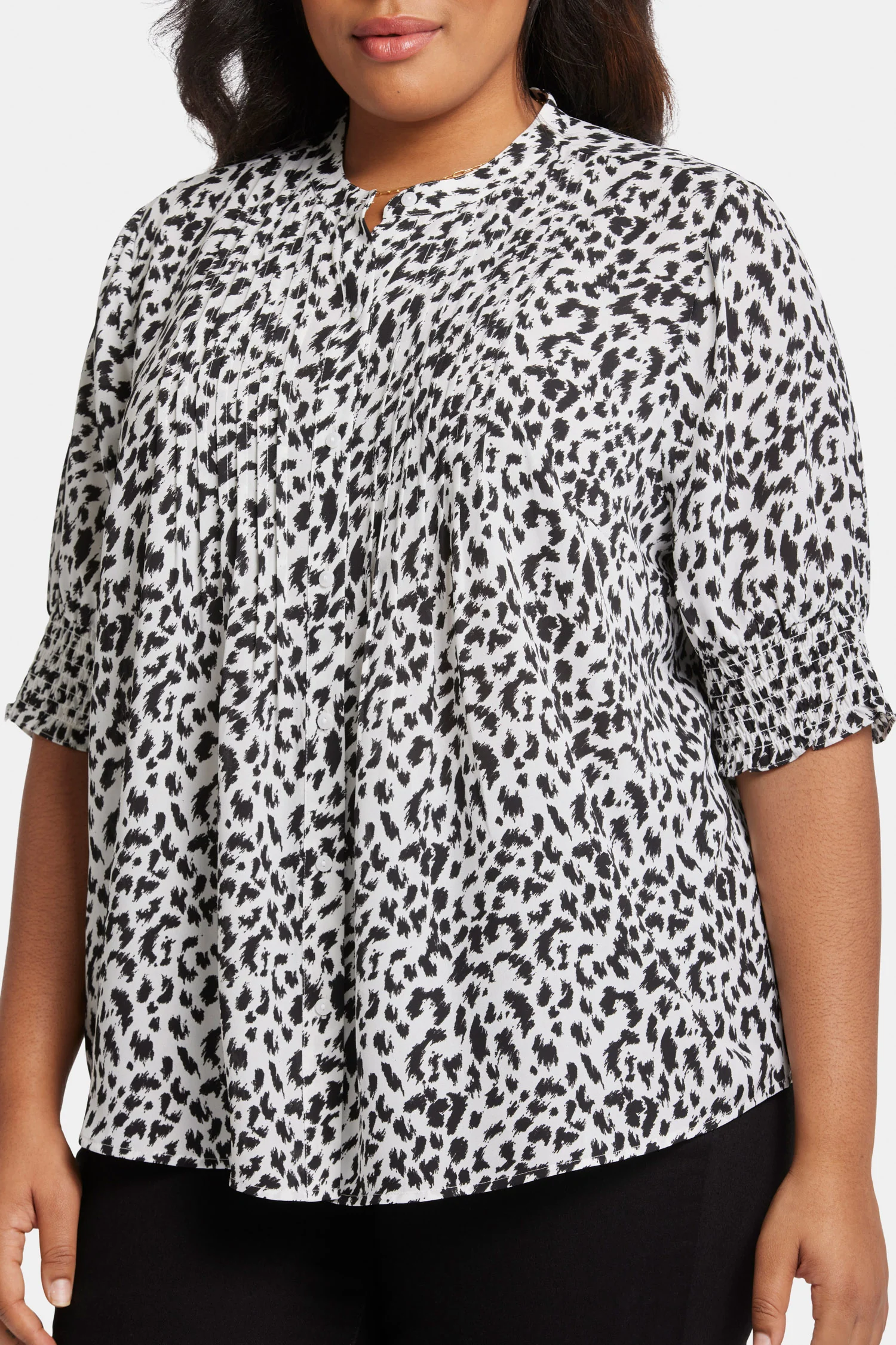 Pleated Peasant Blouse In Plus Size - Gato - Image 6