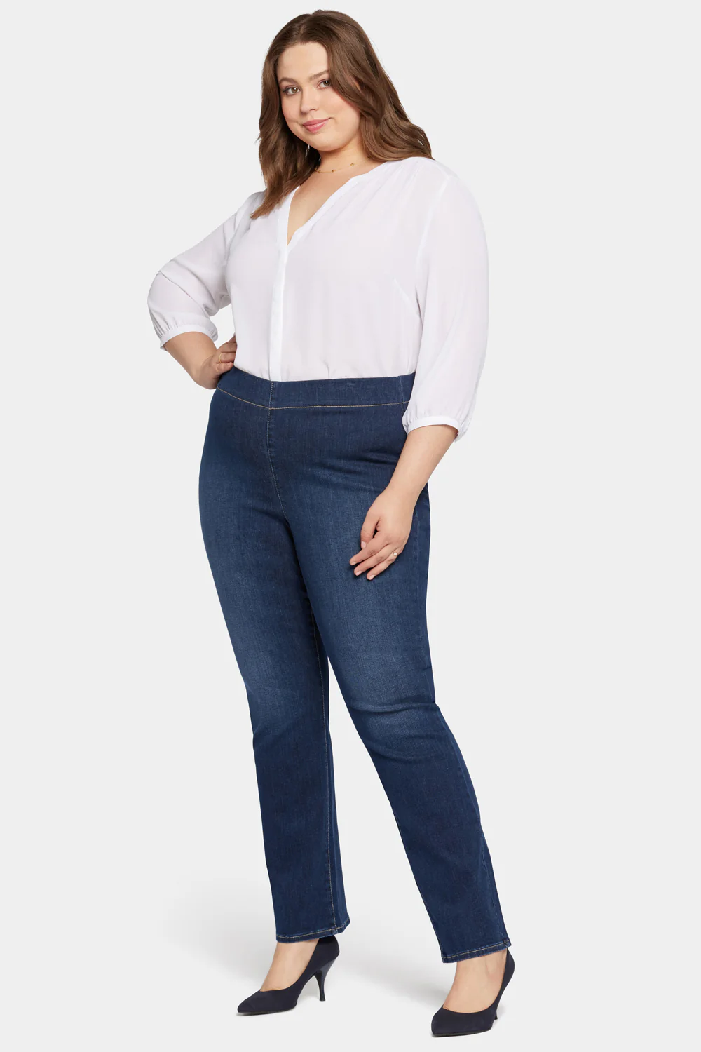 Pull-On Straight Jeans In Plus Size - Wonderland - Image 5
