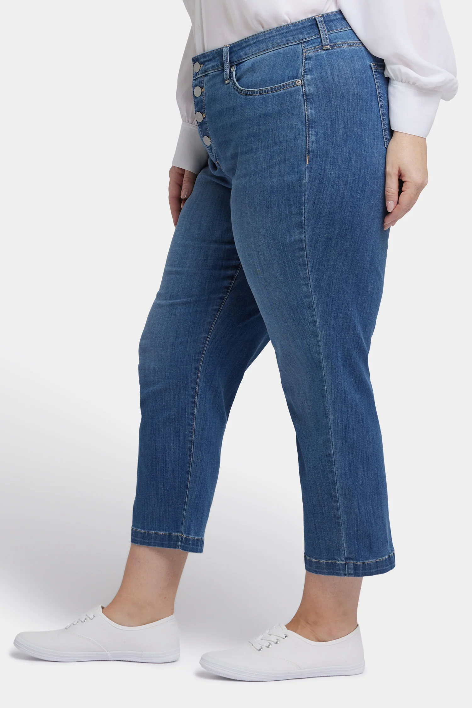 Relaxed Piper Crop Jeans In Plus Size - Costa Brava - Image 3