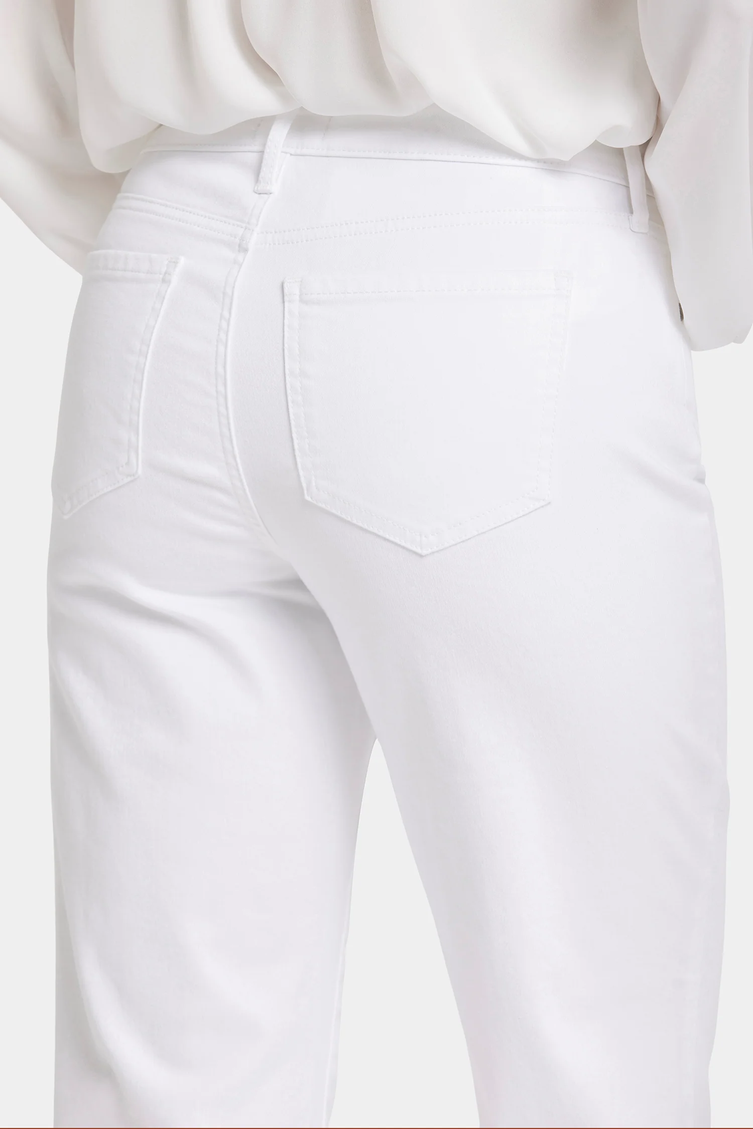 Relaxed Piper Crop Jeans - Optic White - Image 6