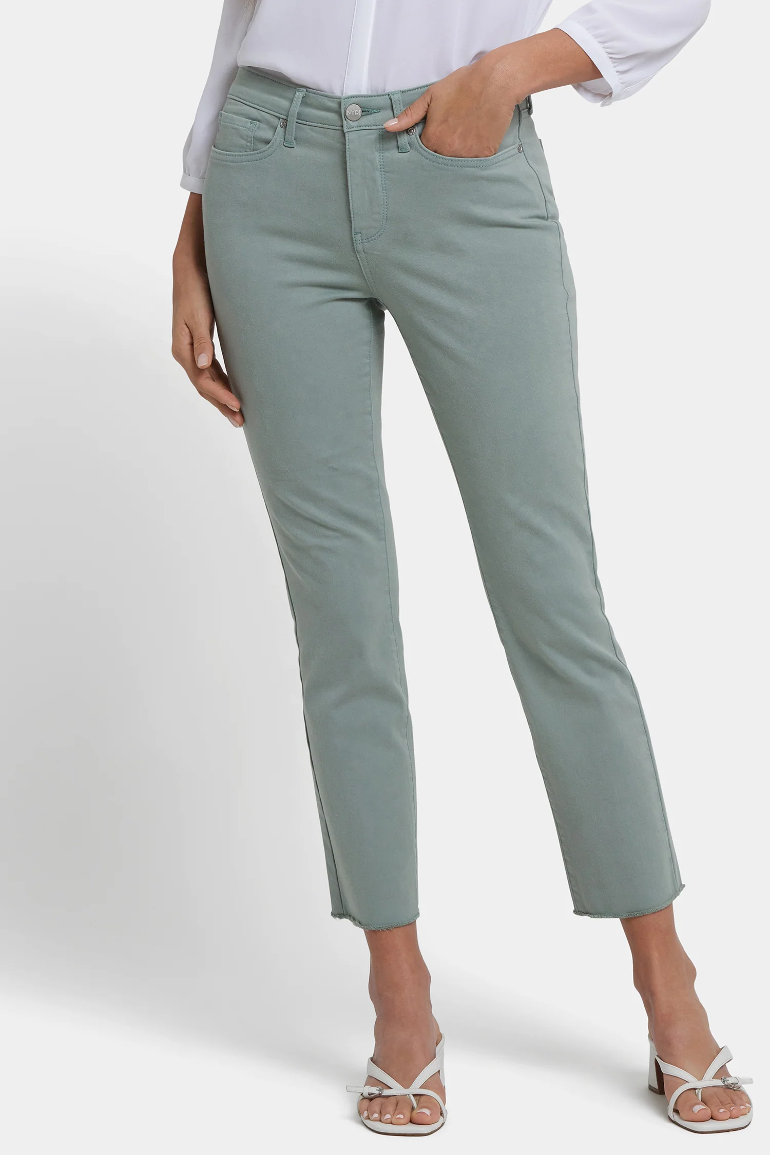 Sheri Slim Ankle Jeans In Petite - Mistletoe - Image 4