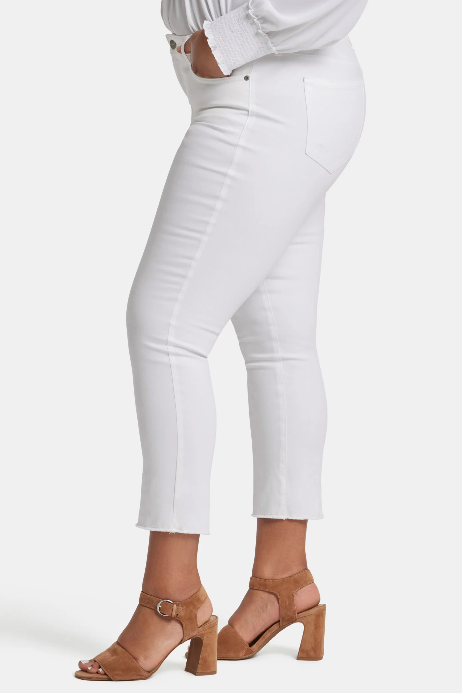 Sheri Slim Ankle Jeans In Plus Size - Optic White - Image 3