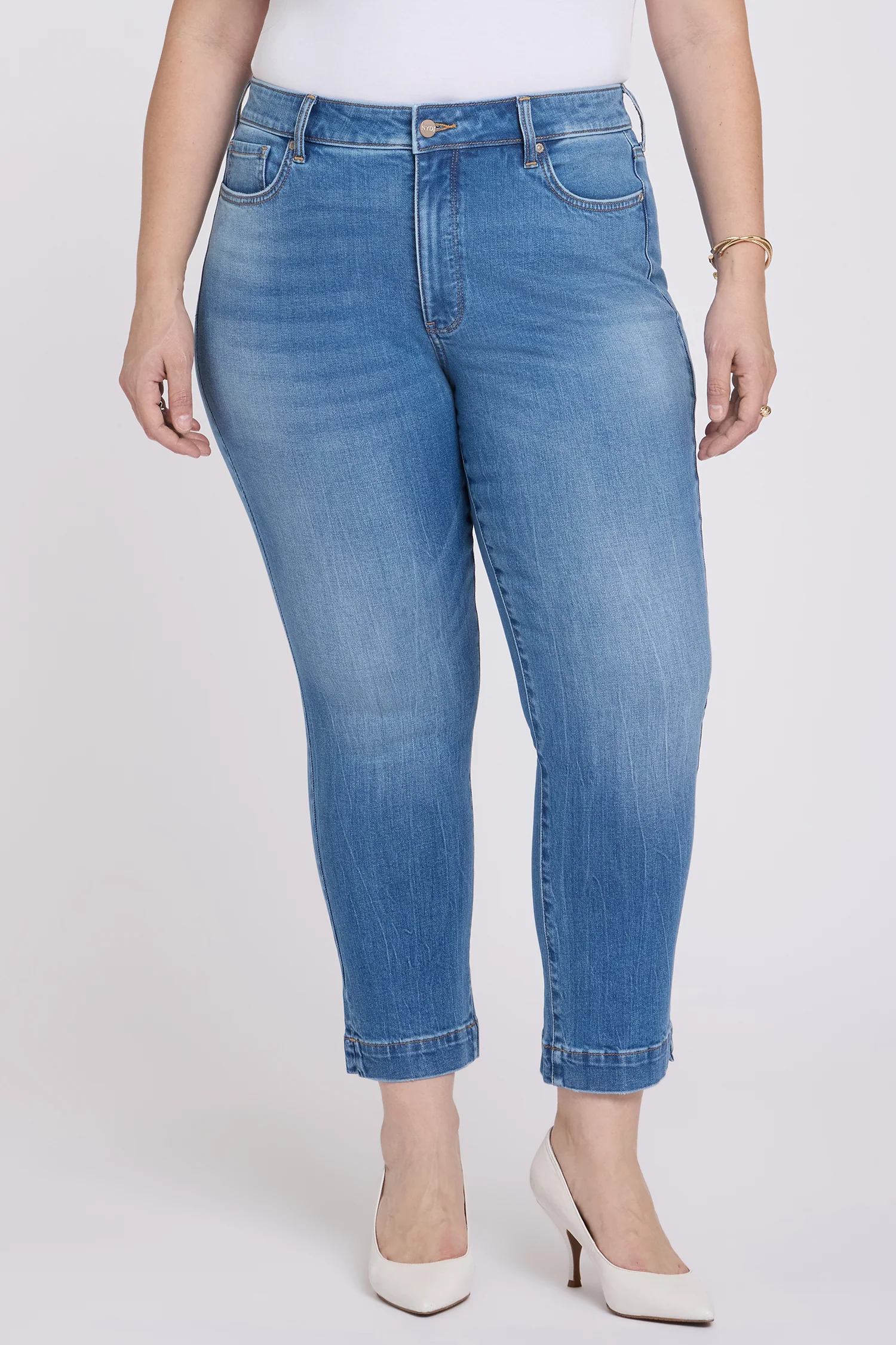 Sheri Slim Straight Ankle Jeans In Plus Size - Pacifica - Image 4