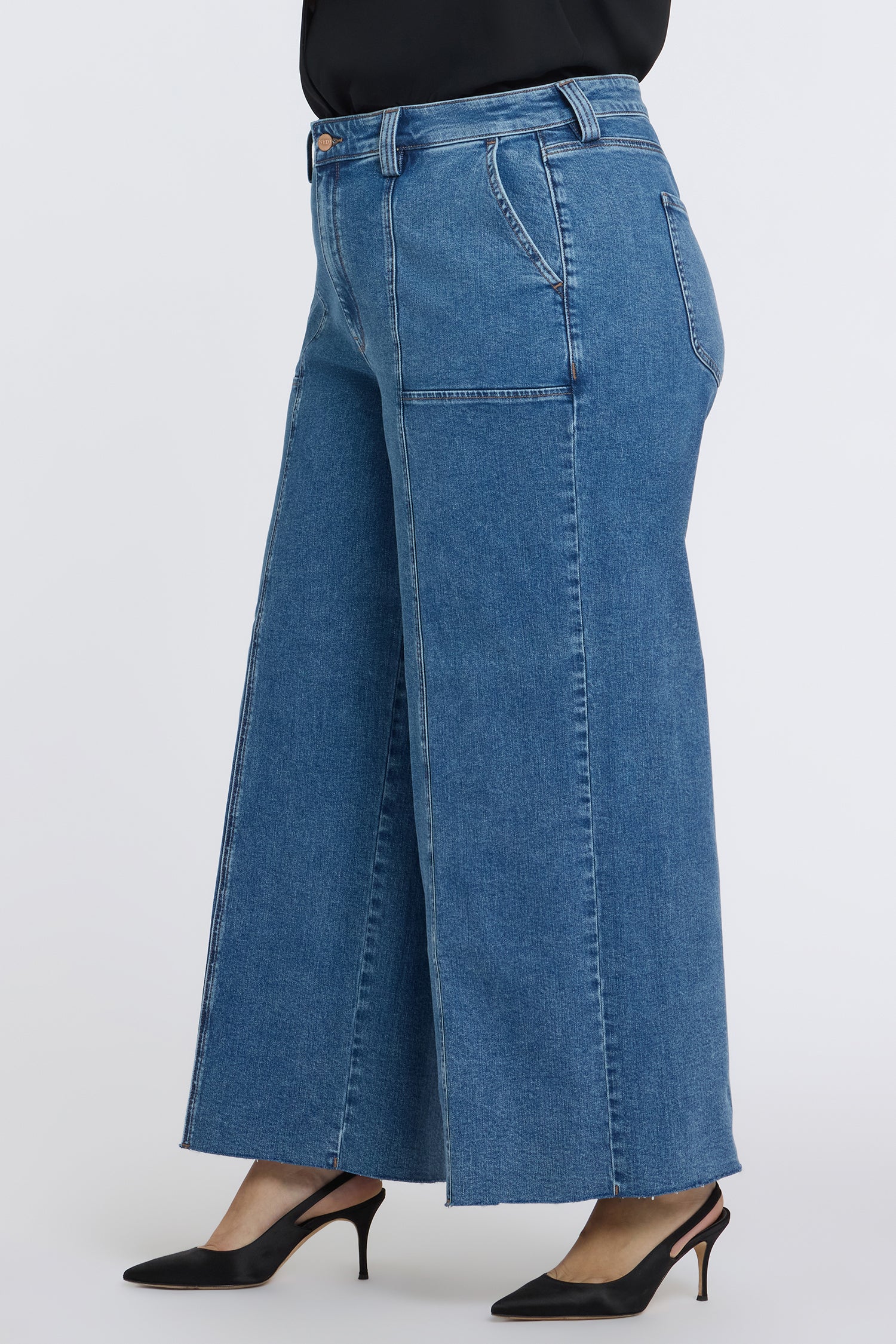 Simone Wide Leg Jeans In Plus Size - Salton - Image 4