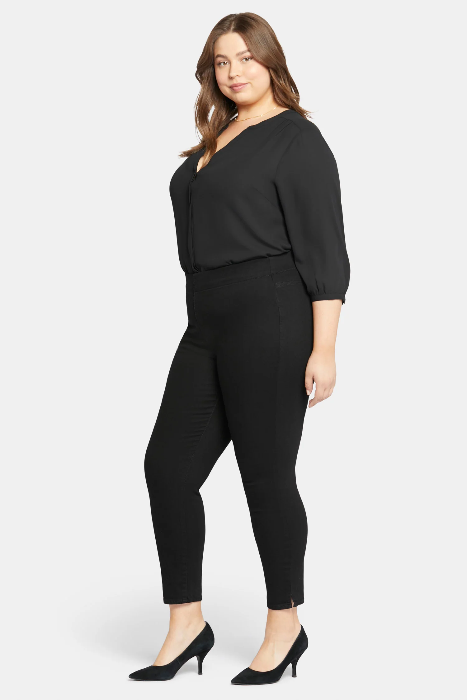 Skinny Ankle Pull-on Jeans In Plus Size - Black - Image 5