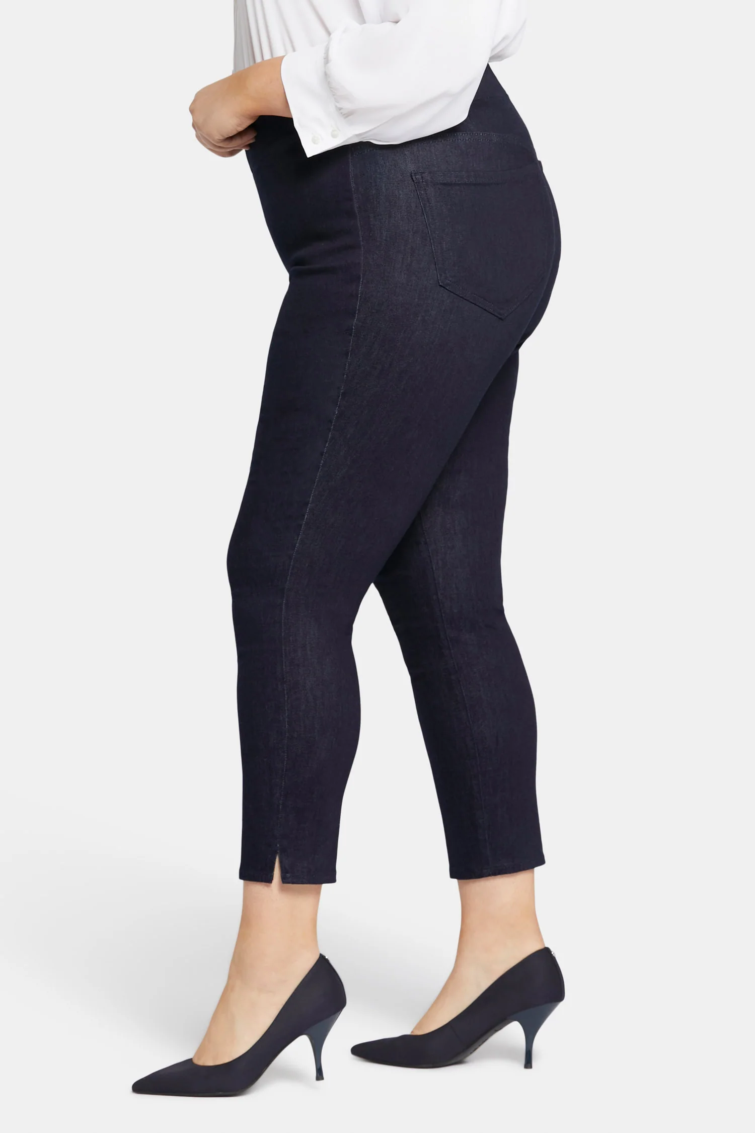 Skinny Ankle Pull-on Jeans In Plus Size - Rinse - Image 3