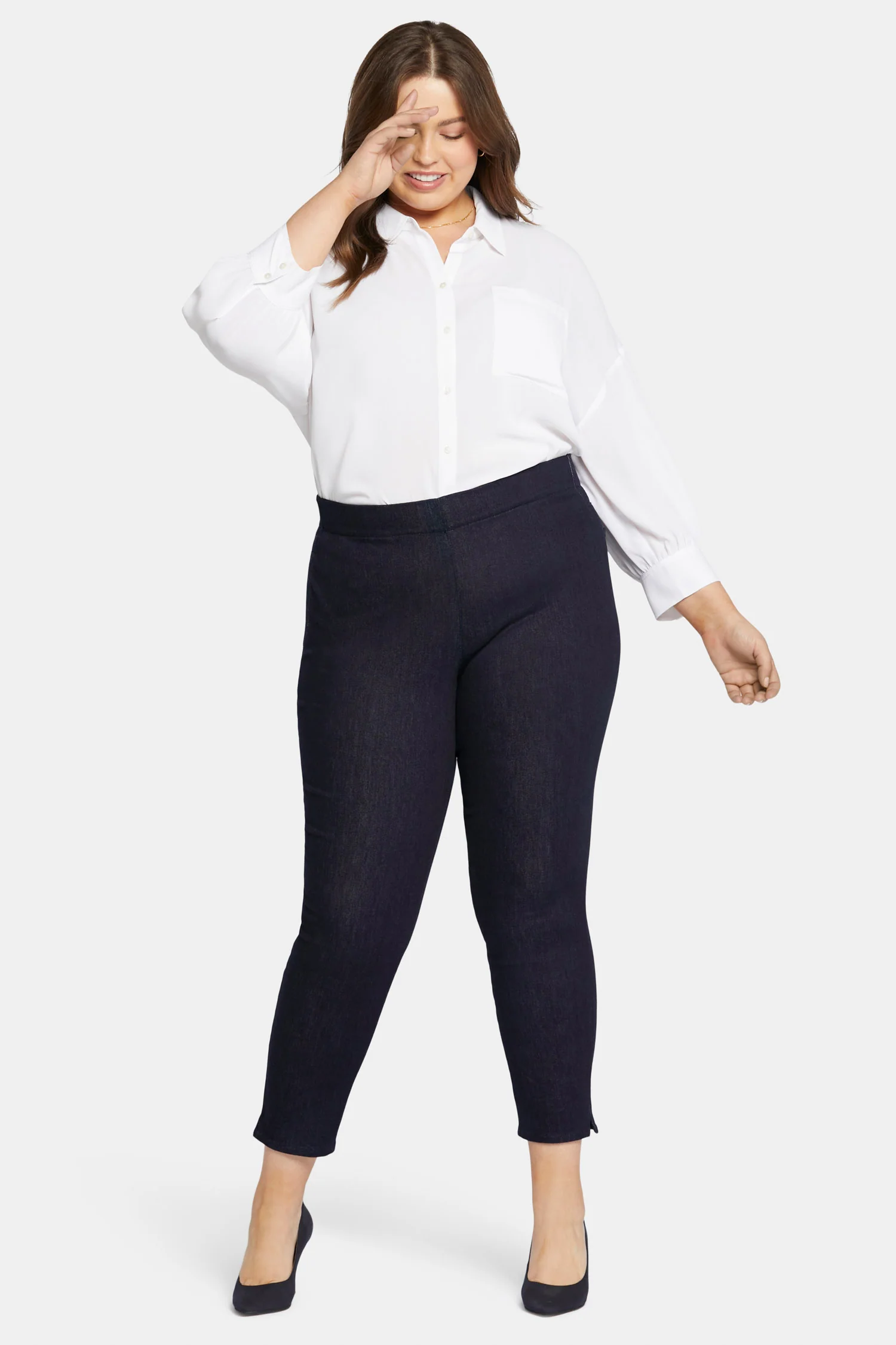 Skinny Ankle Pull-on Jeans In Plus Size - Rinse - Image 4