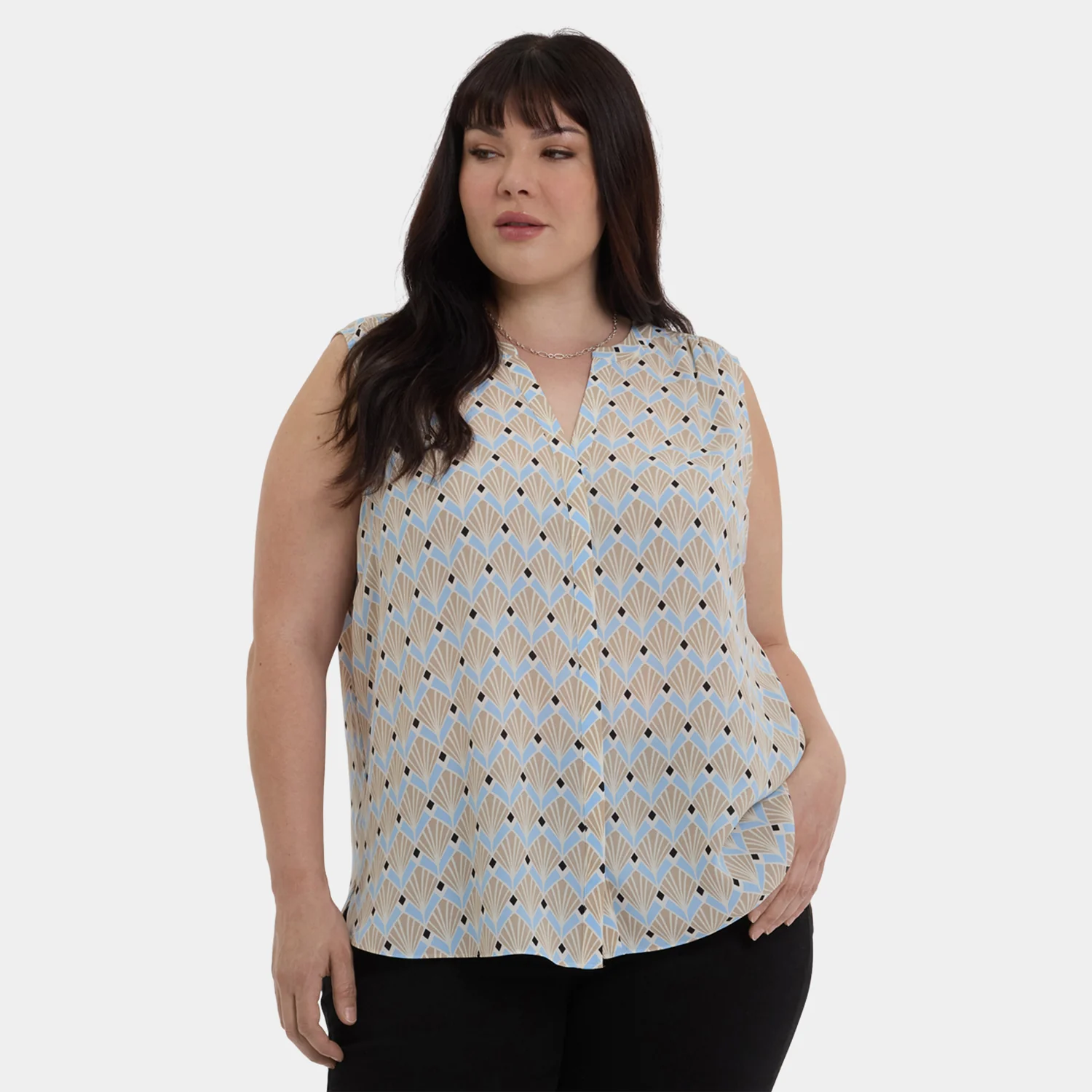 Sleeveless Pintuck Blouse In Plus Size - Cabo Punta - Image 6