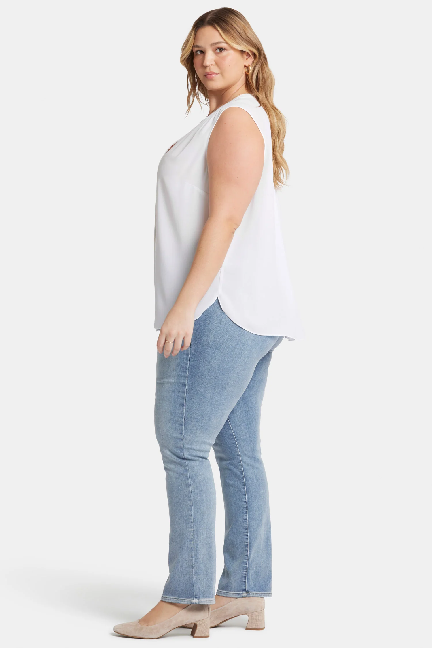Sleeveless Pintuck Blouse In Plus Size - Optic White - Image 3
