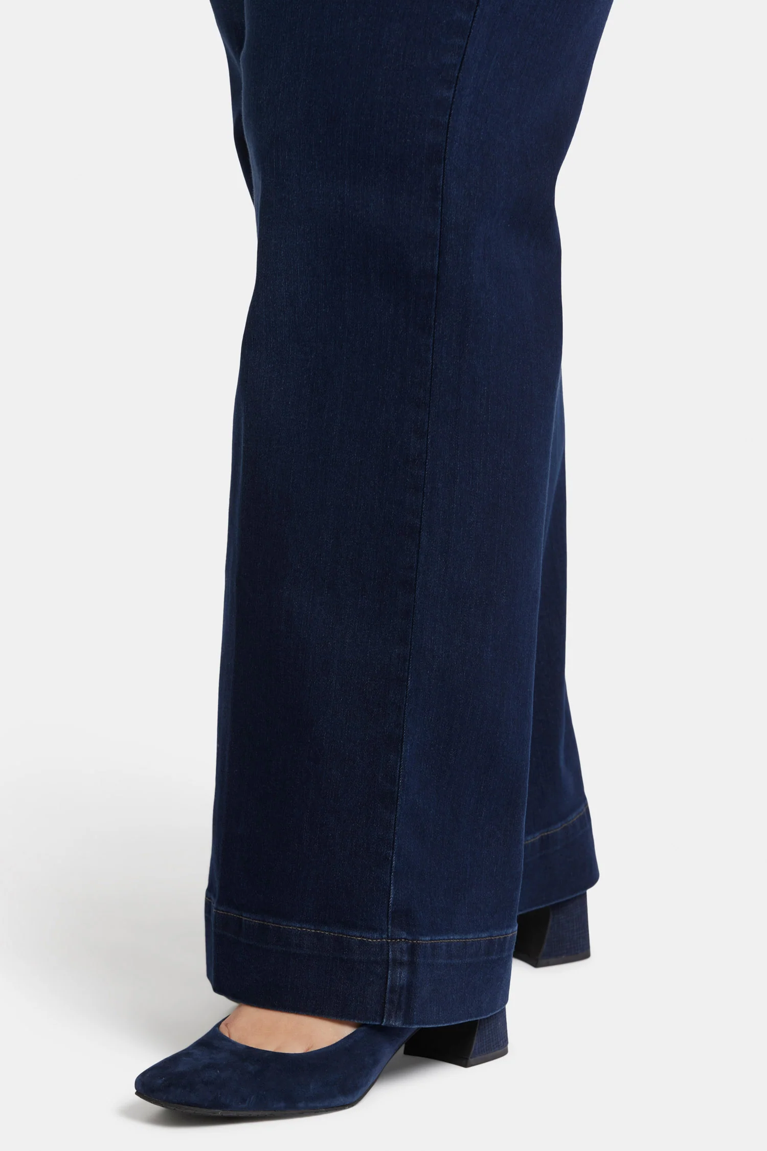 Teresa Trouser Jeans In Plus Size - Burbank Wash - Image 6