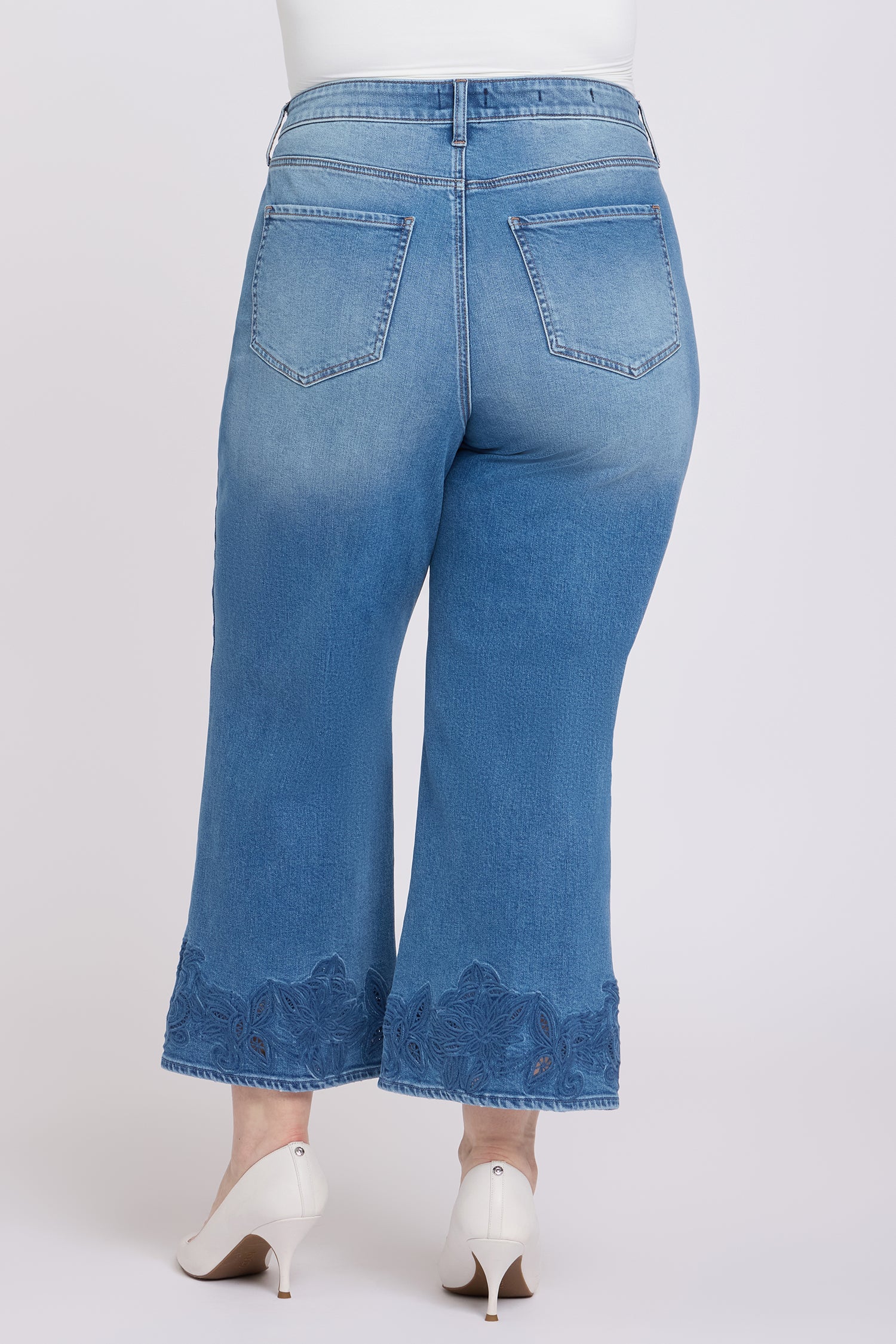 Teresa Wide Leg Ankle Jeans In Plus Size - Port Sea - Image 3