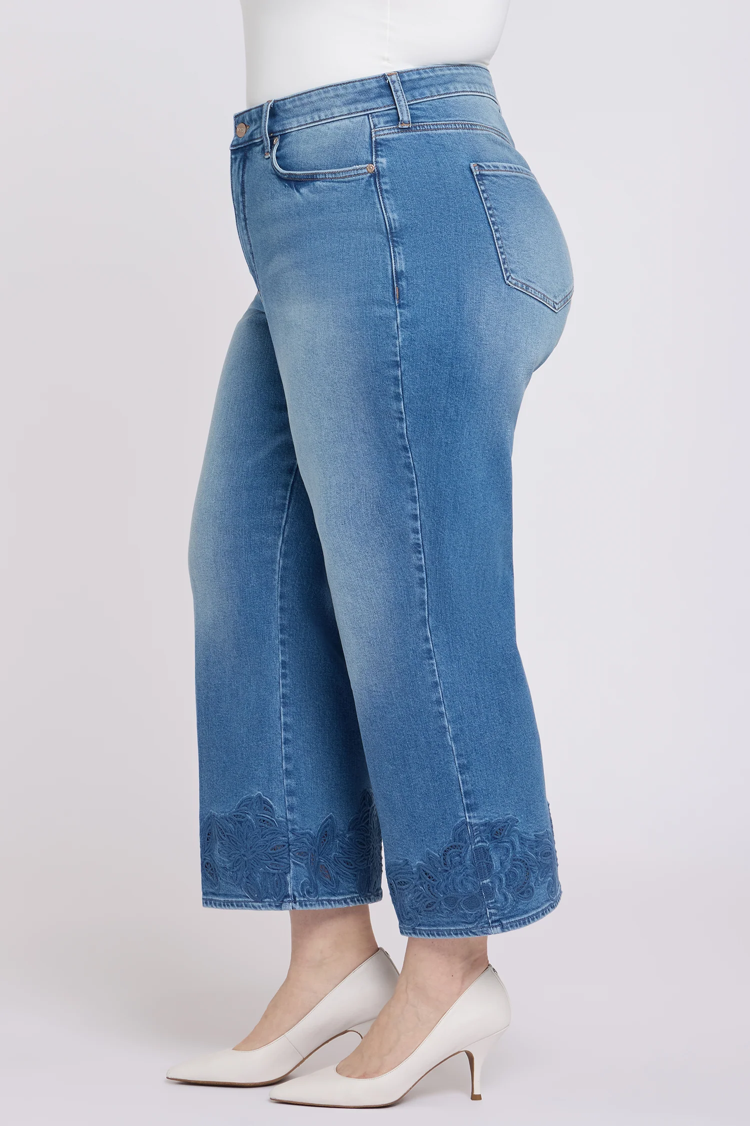 Teresa Wide Leg Ankle Jeans In Plus Size - Port Sea - Image 4