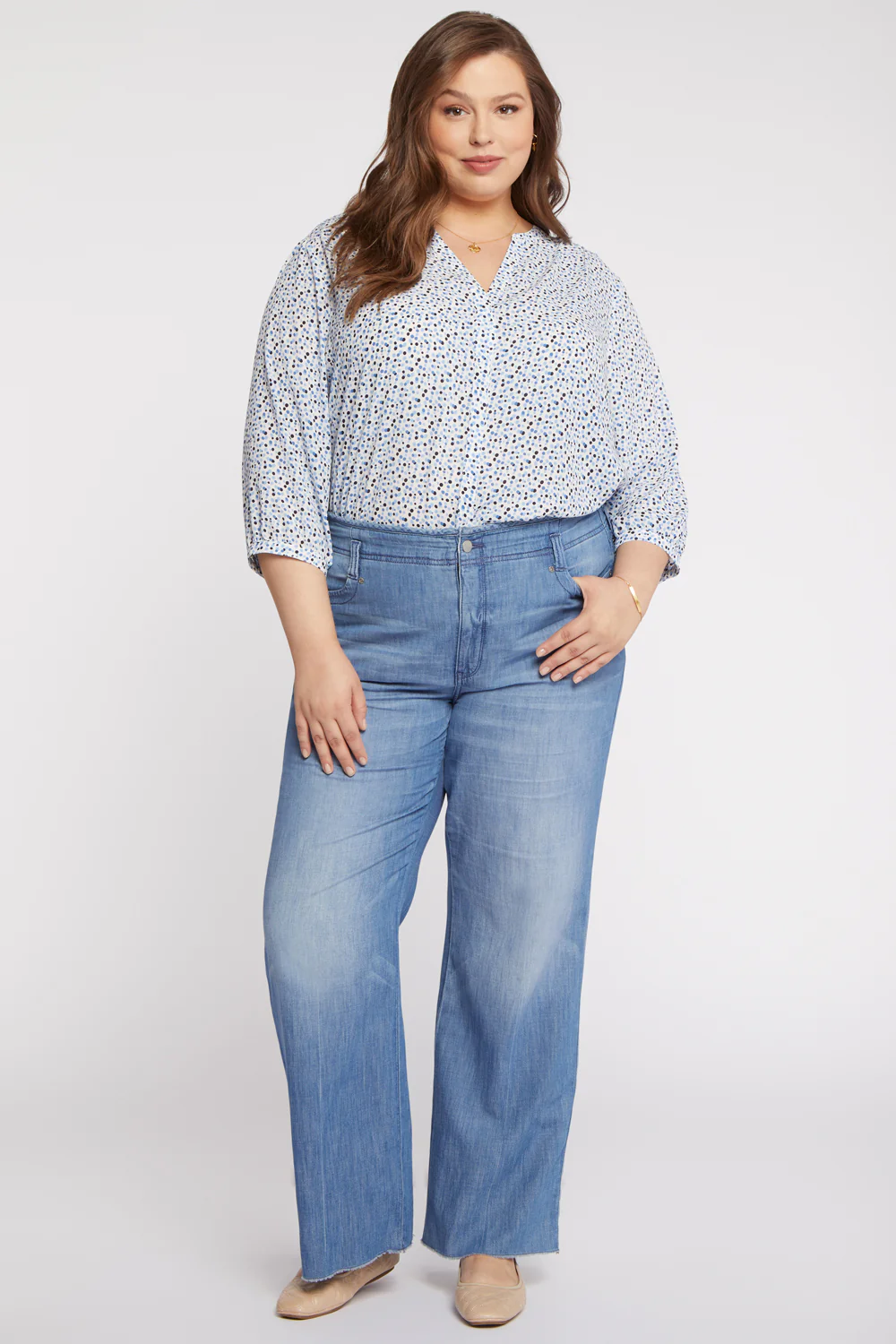 Teresa Wide Leg Jeans In Plus Size - Everly - Image 4