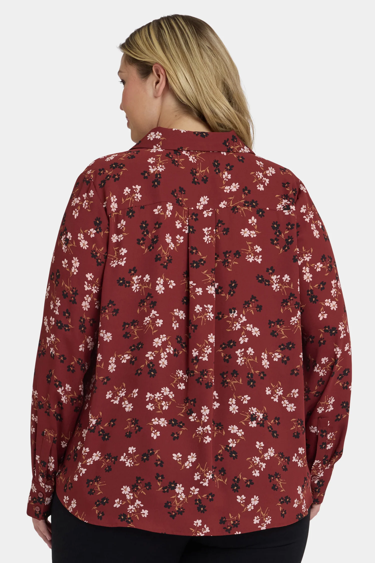 Tuxedo Blouse In Plus Size - Bienvenue - Image 3