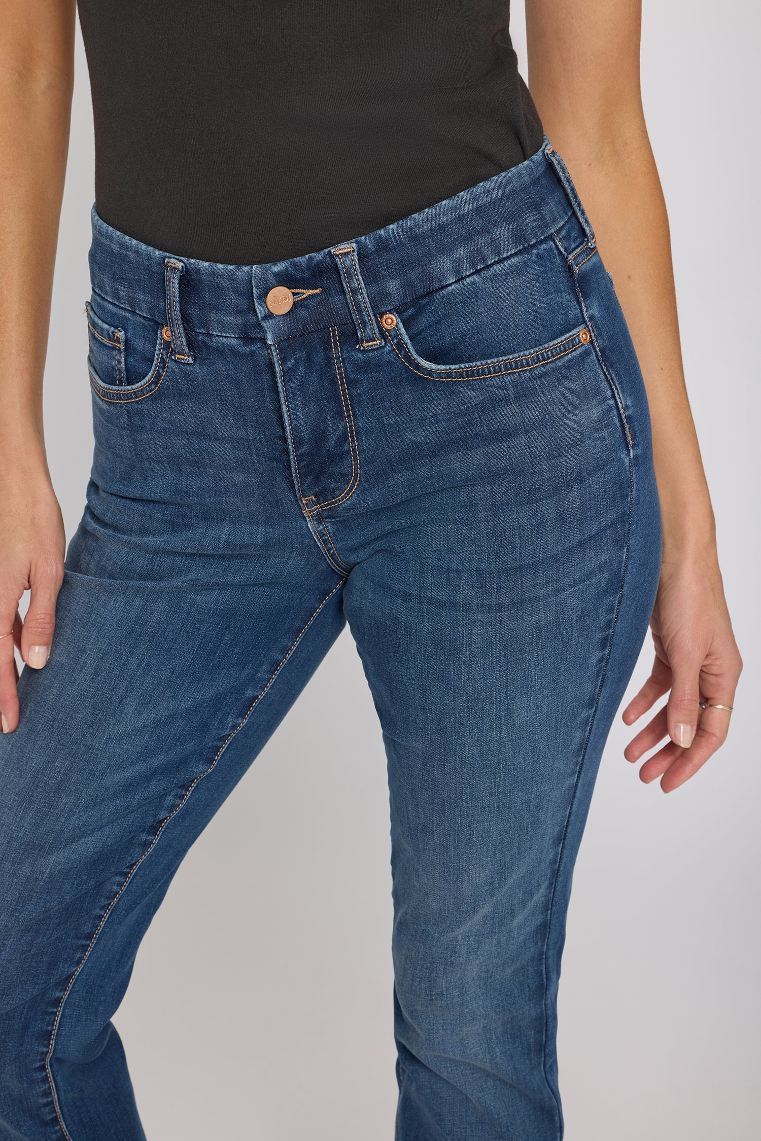 Waist-Match™ Marilyn Straight Jeans - Blue Mirage - Image 5