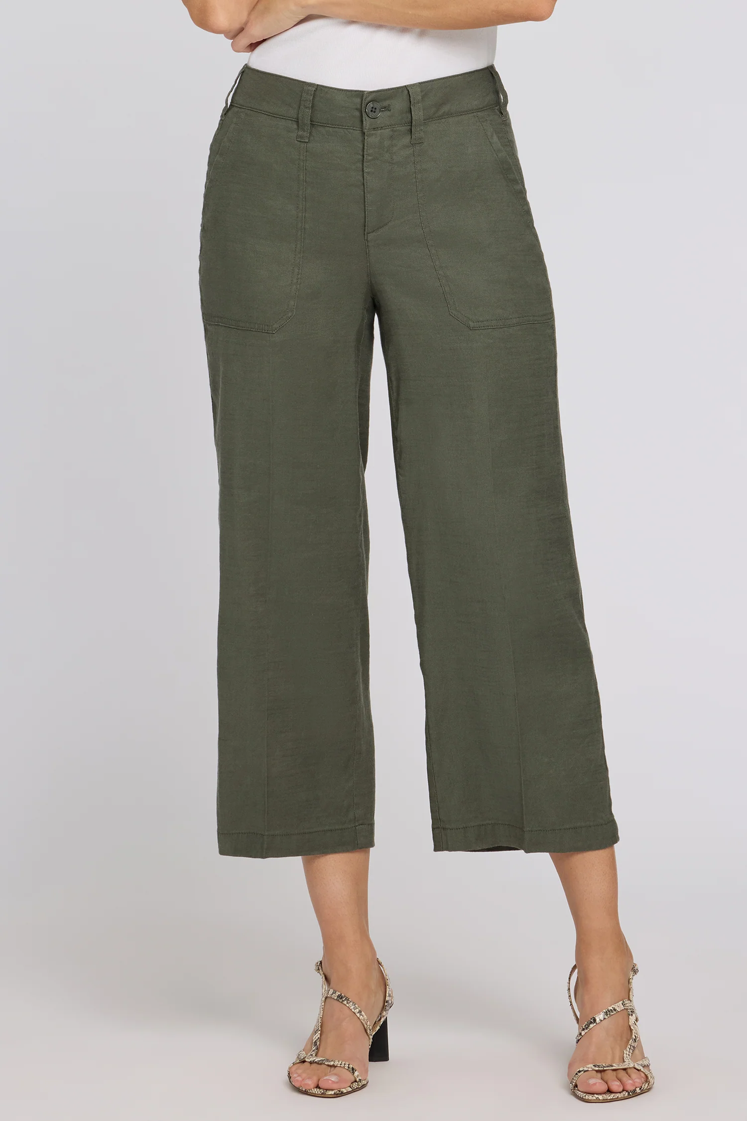 Wide Leg Cargo Capri Pants In Petite - Desert Green - Image 4