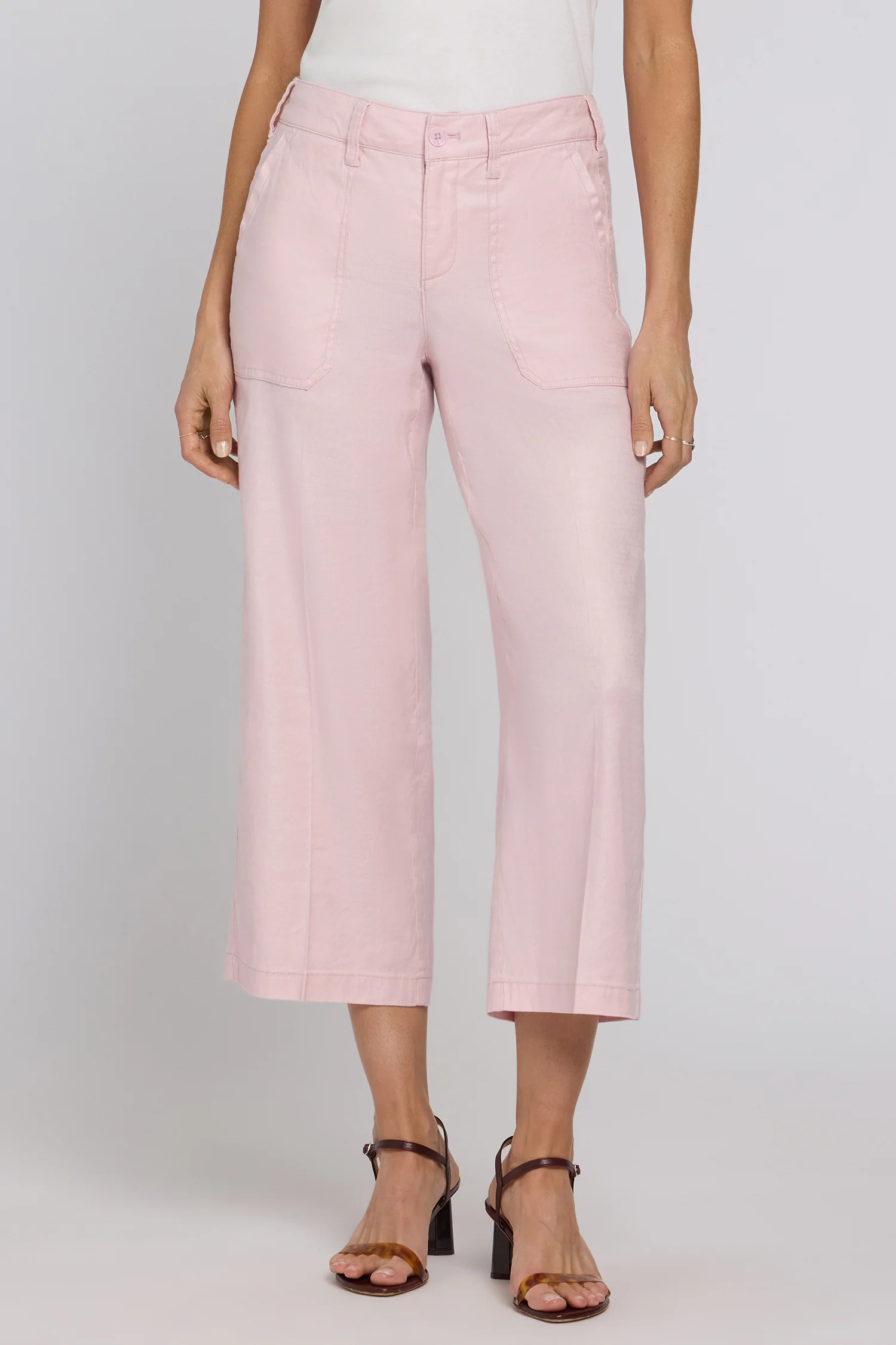 Wide Leg Cargo Capri Pants In Petite - Light Lilac - Image 4