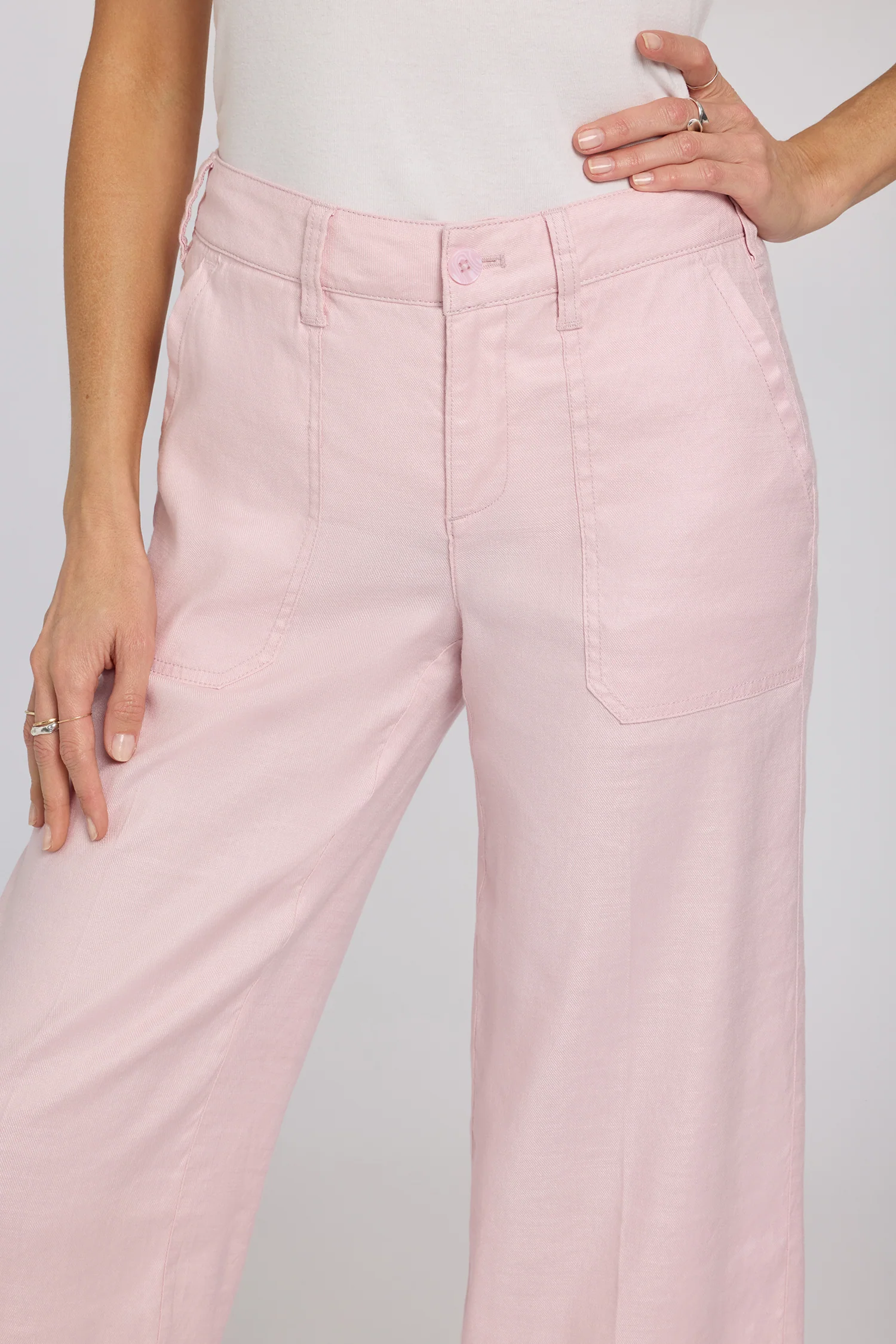 Wide Leg Cargo Capri Pants In Petite - Light Lilac - Image 5