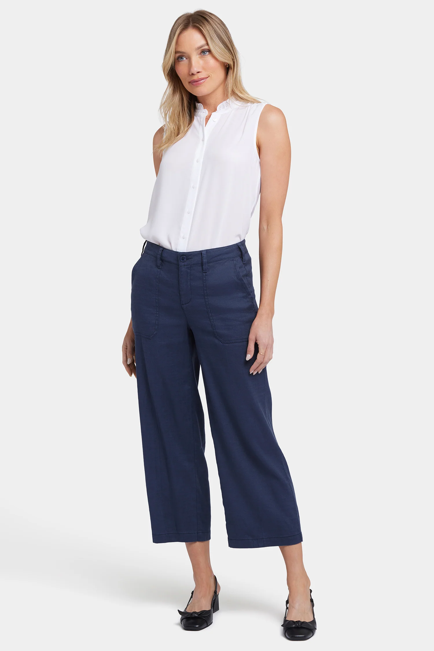 Wide Leg Cargo Capri Pants In Petite - Oxford Navy - Image 4