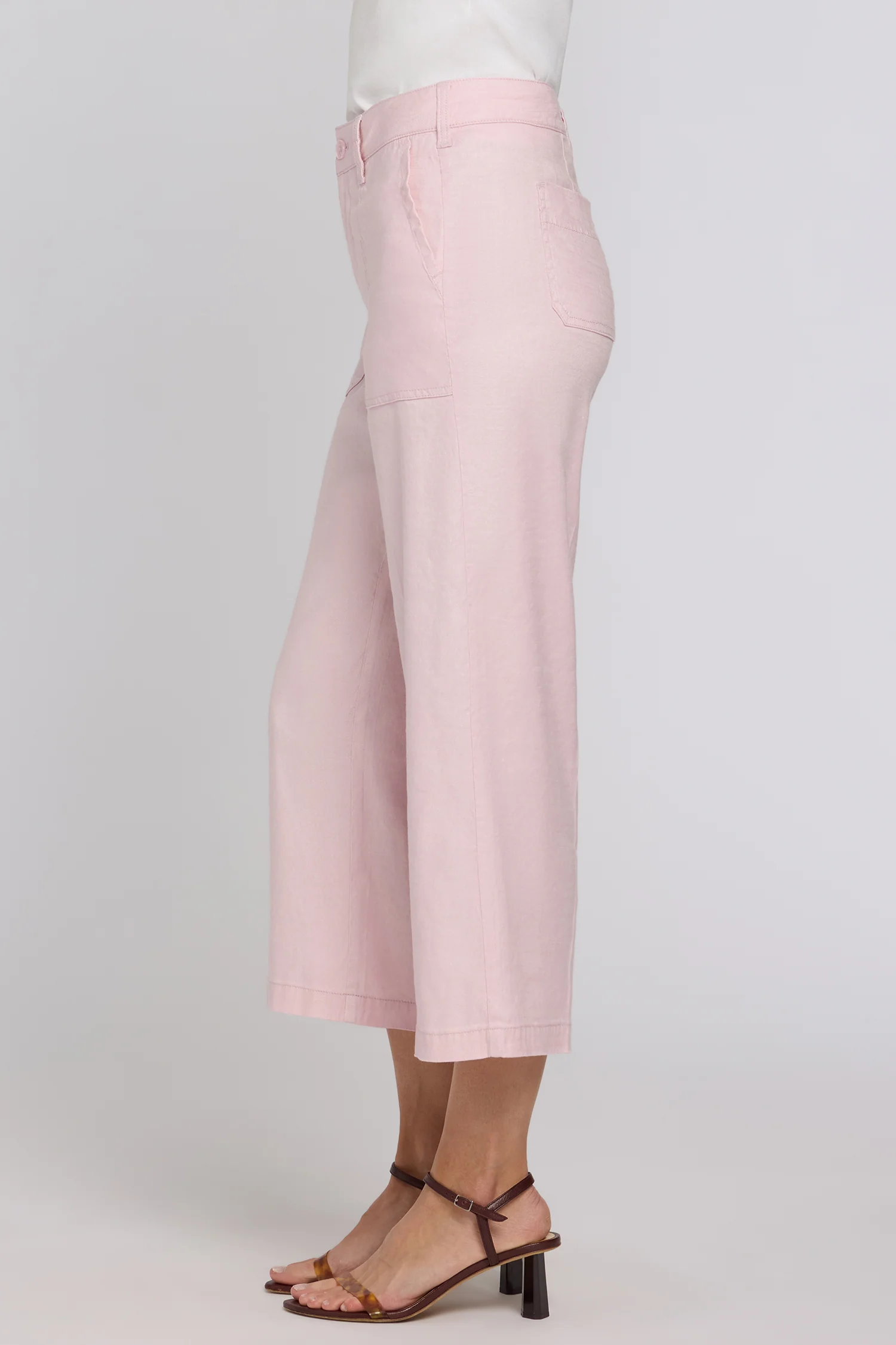 Wide Leg Cargo Capri Pants - Light Lilac - Image 3